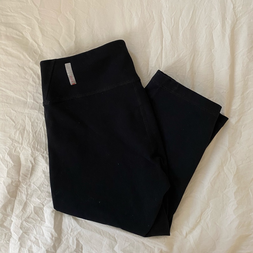 black zella leggings